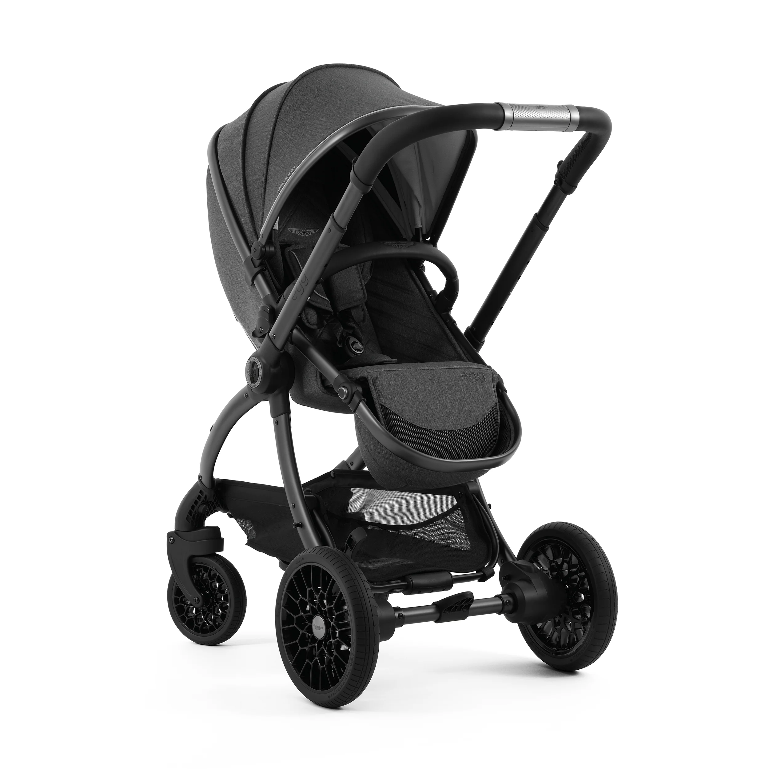 Aston Martin egg3® Package Classic Grey - Non UK - Image 7