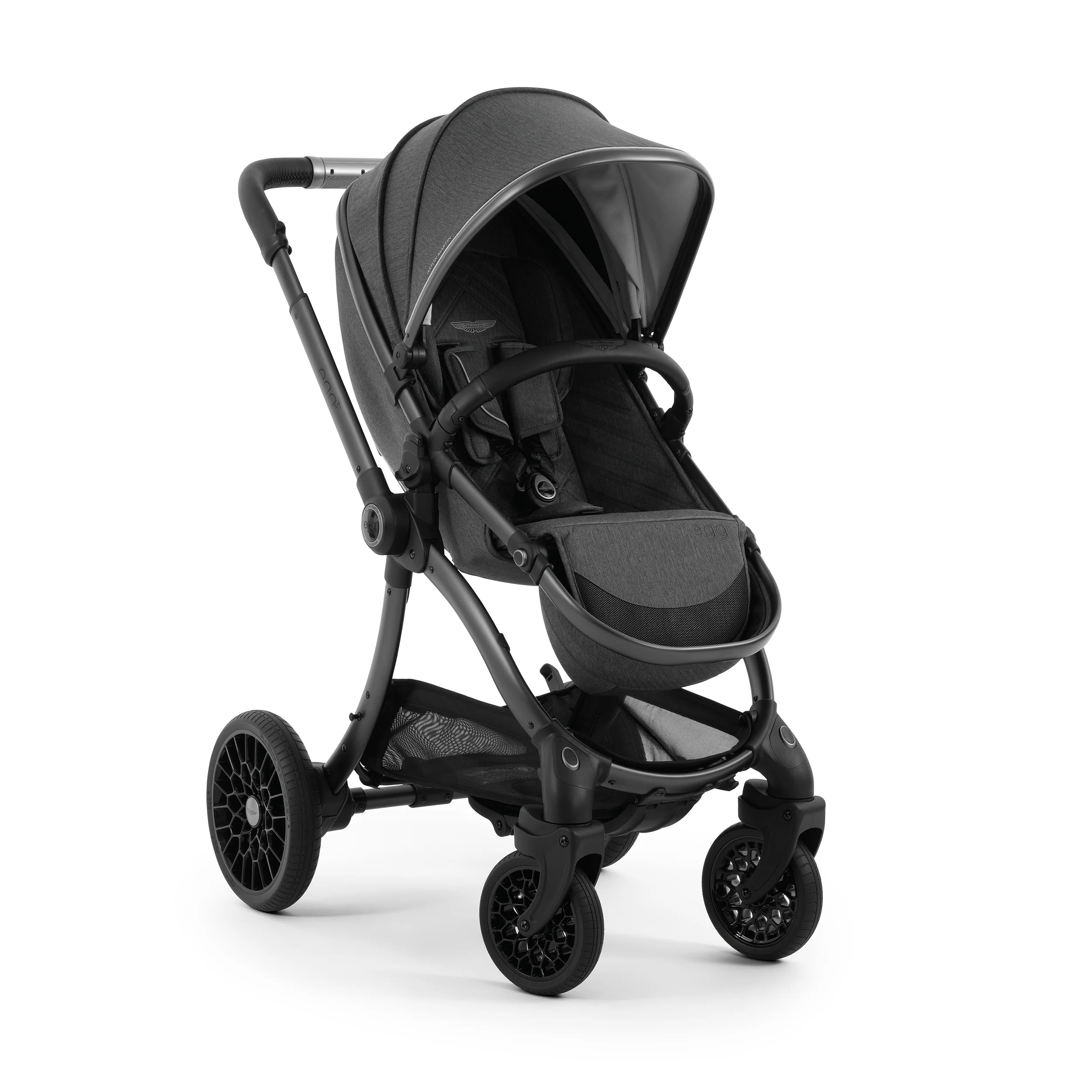 Aston Martin egg3® Package Classic Grey - Non UK - Image 8