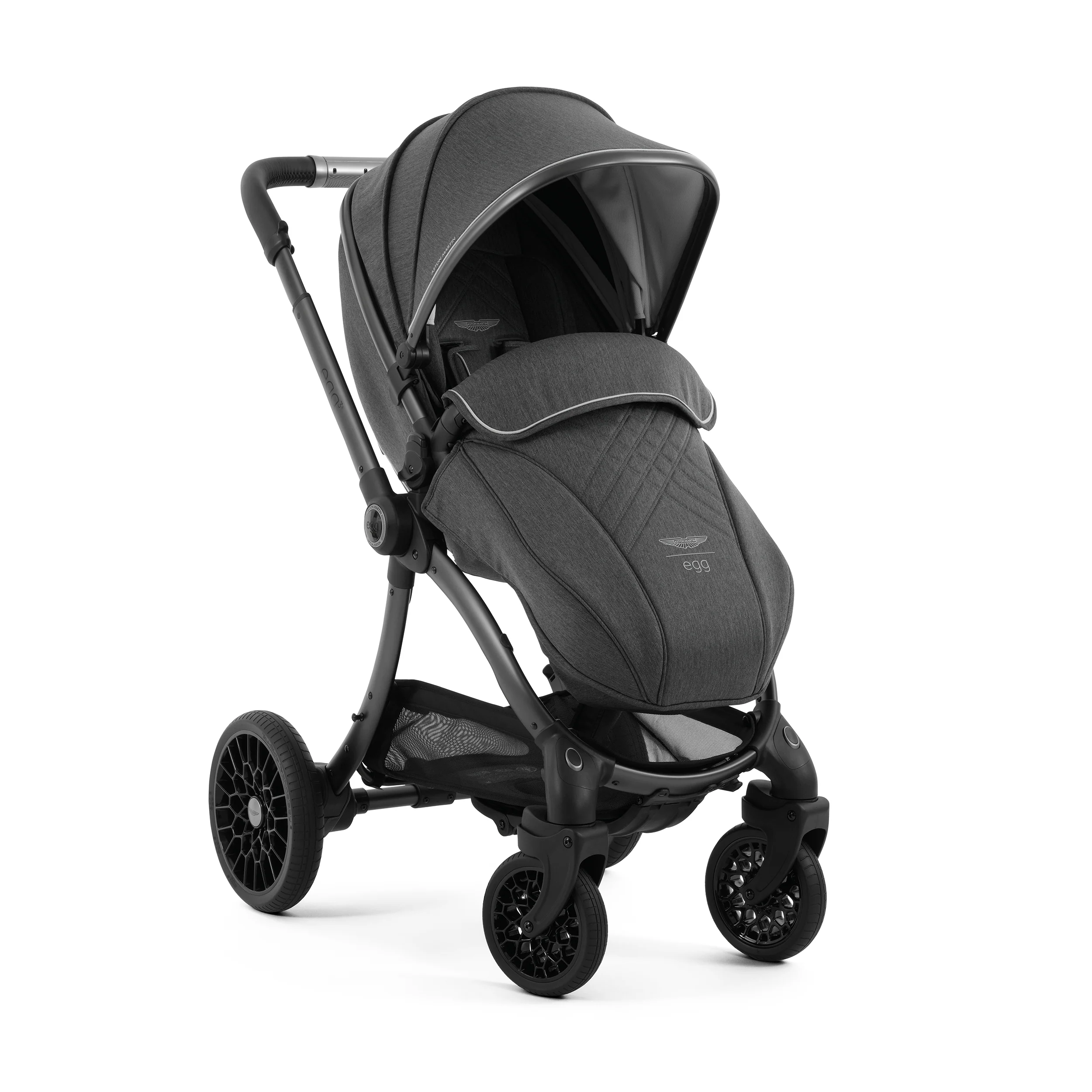 Aston Martin egg3® Package Classic Grey - Non UK - Image 9