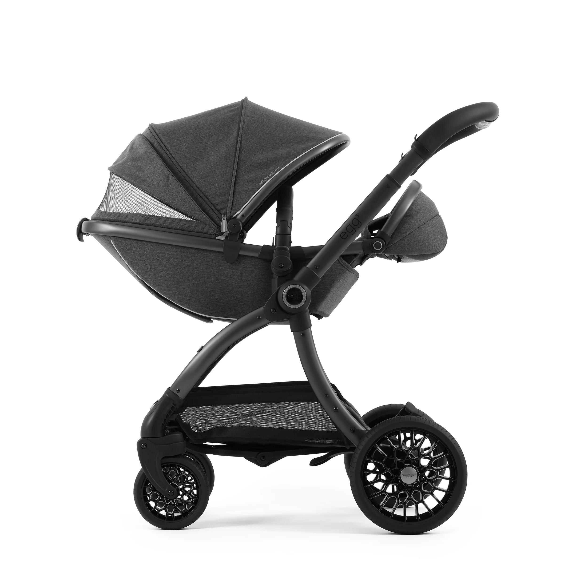 Aston Martin egg3® Package Classic Grey - Non UK - Image 18
