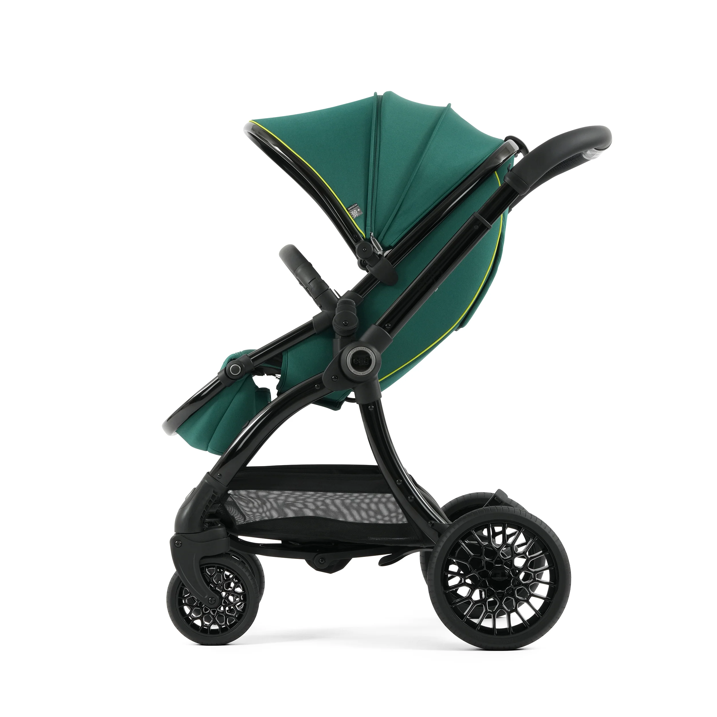Aston Martin egg3® Package Performance Green - UK - Image 14