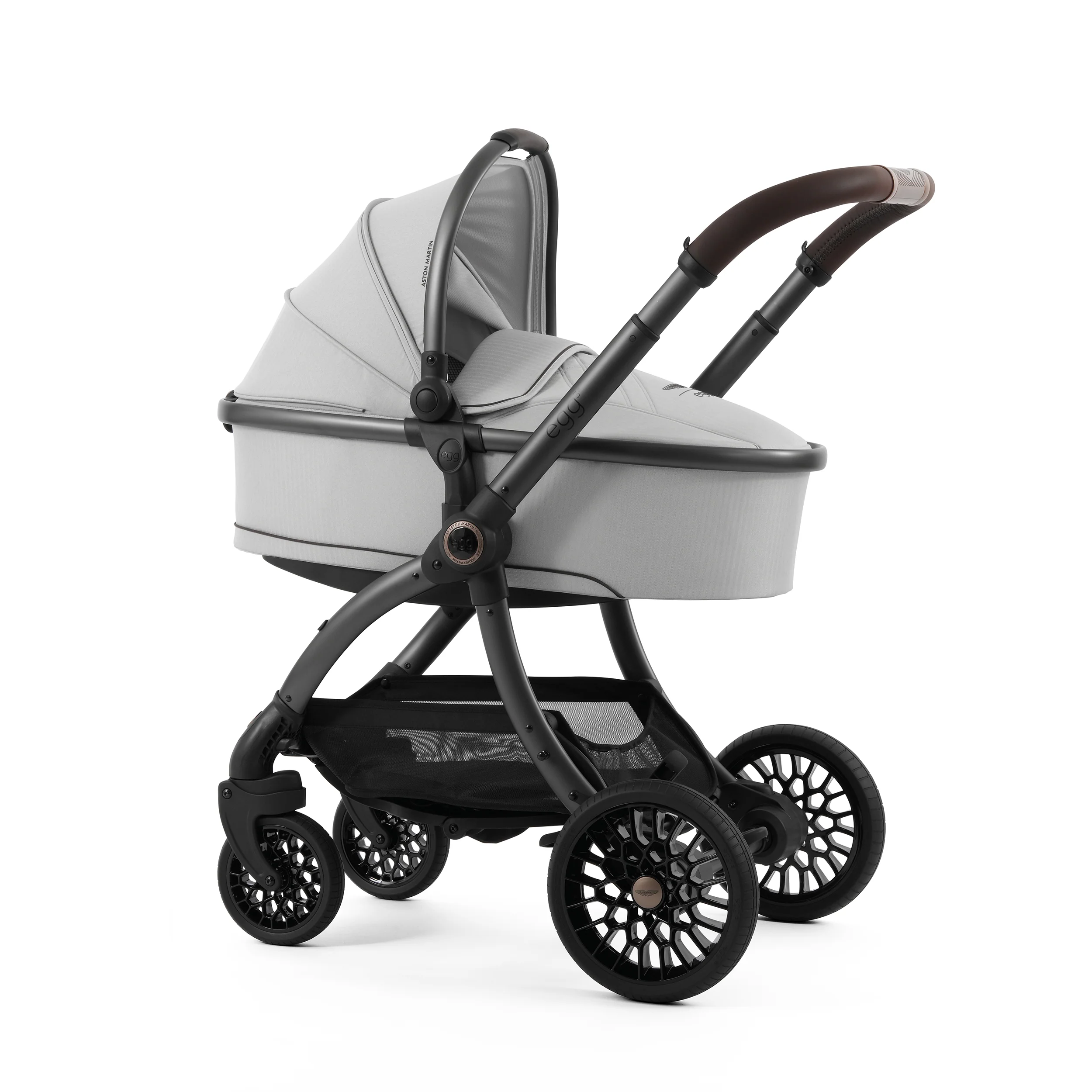 Aston Martin egg3® Package Soft Grey - UK - Image 10