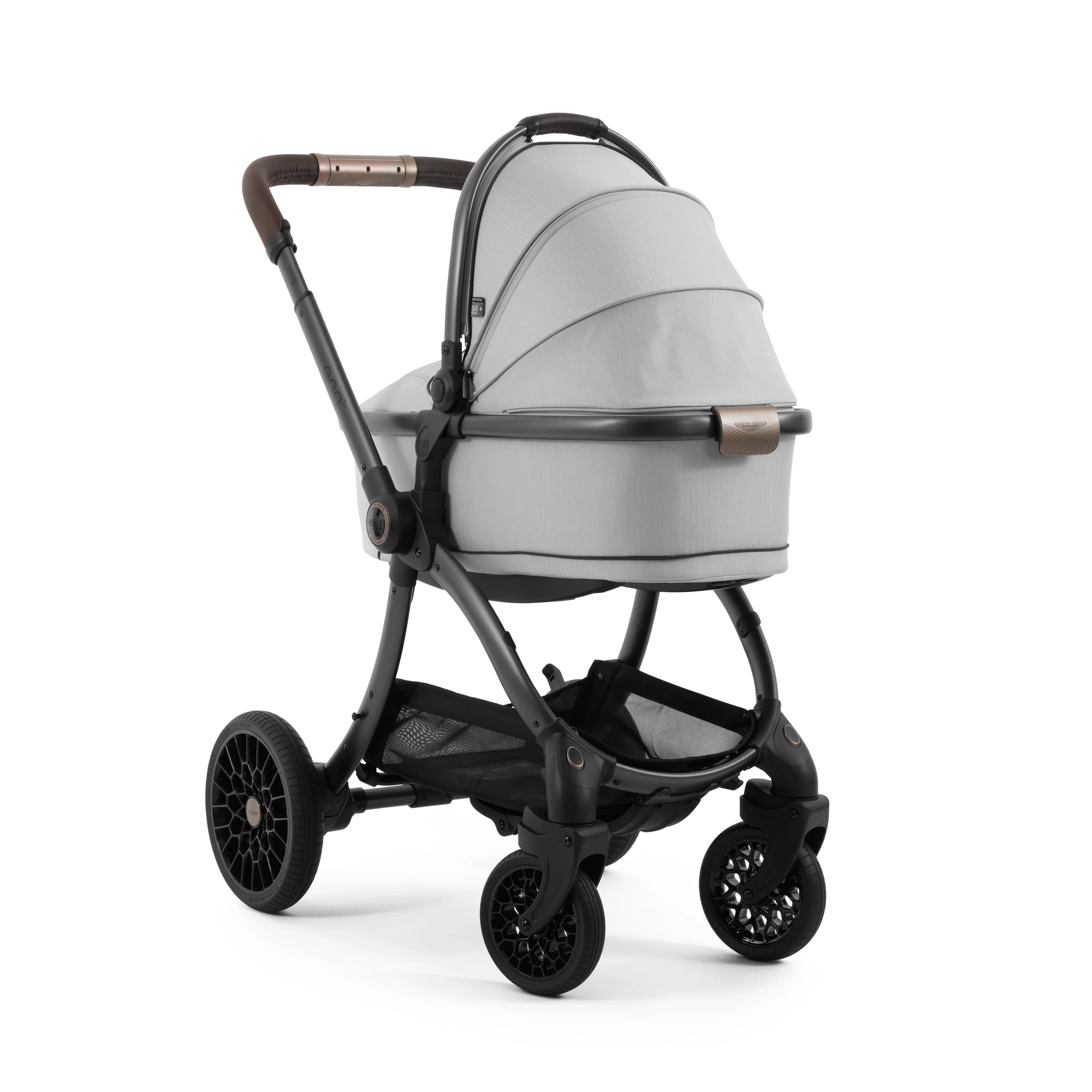 Aston Martin egg3® Package Soft Grey - UK - Image 16