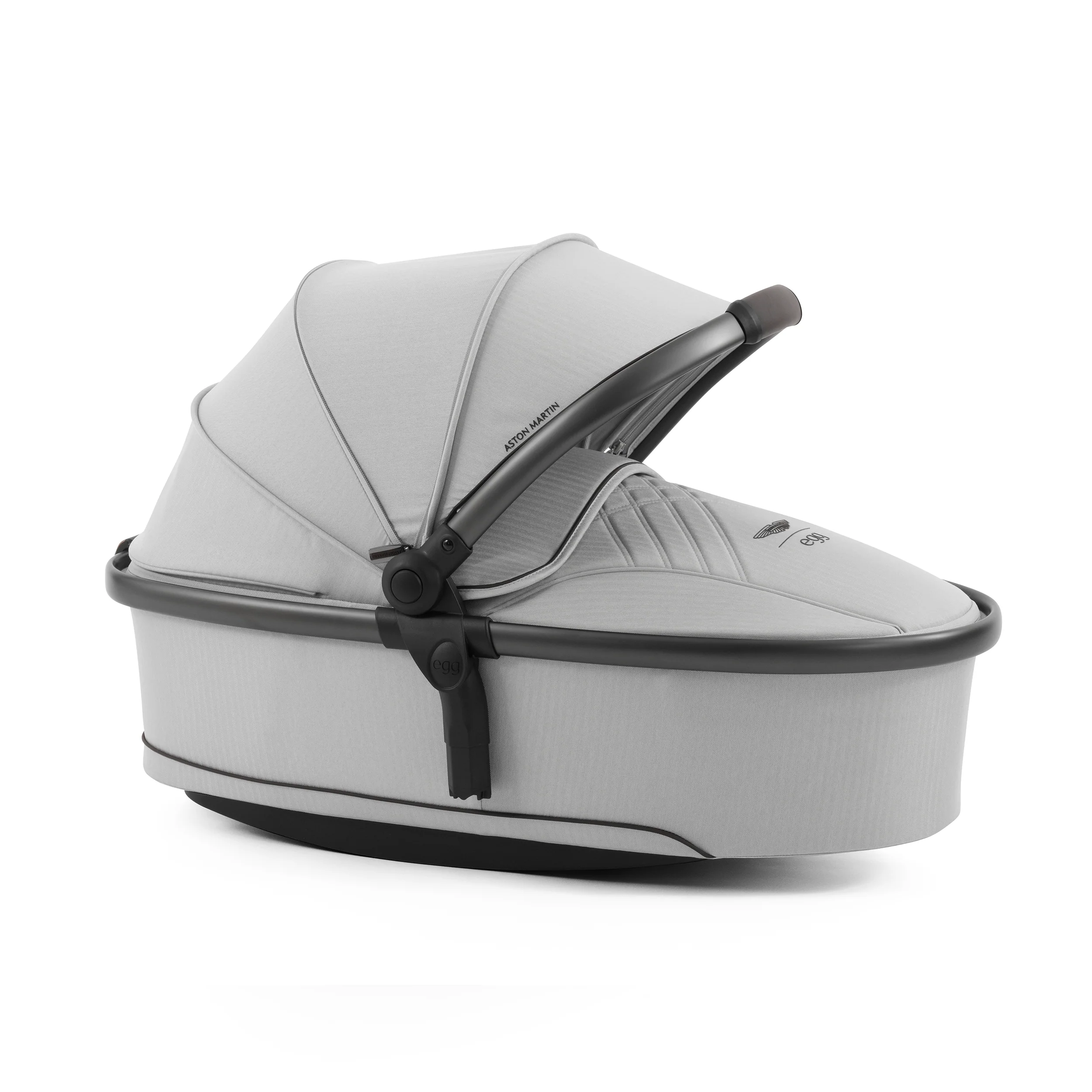 Aston Martin egg3® Package Soft Grey - UK - Image 31