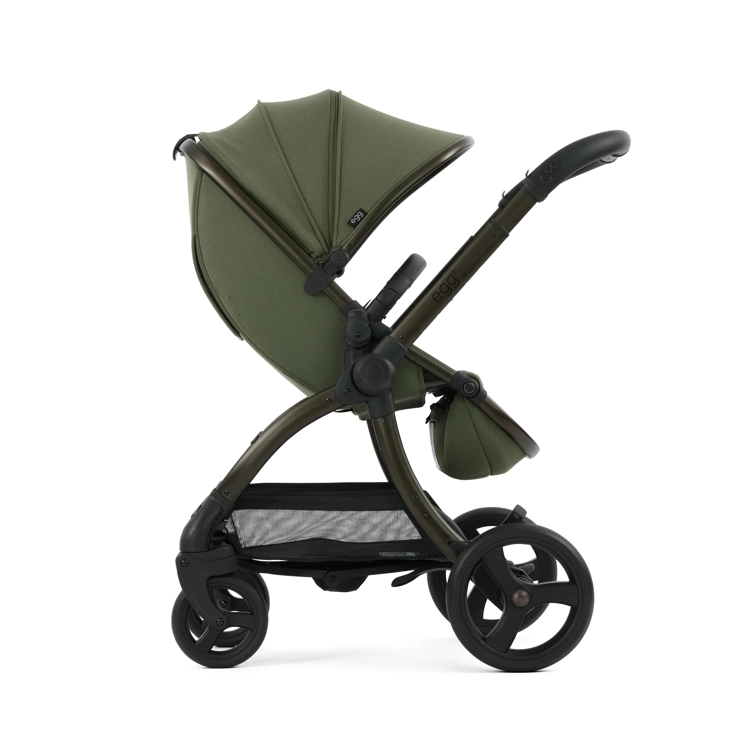egg3® Stroller - Image 101