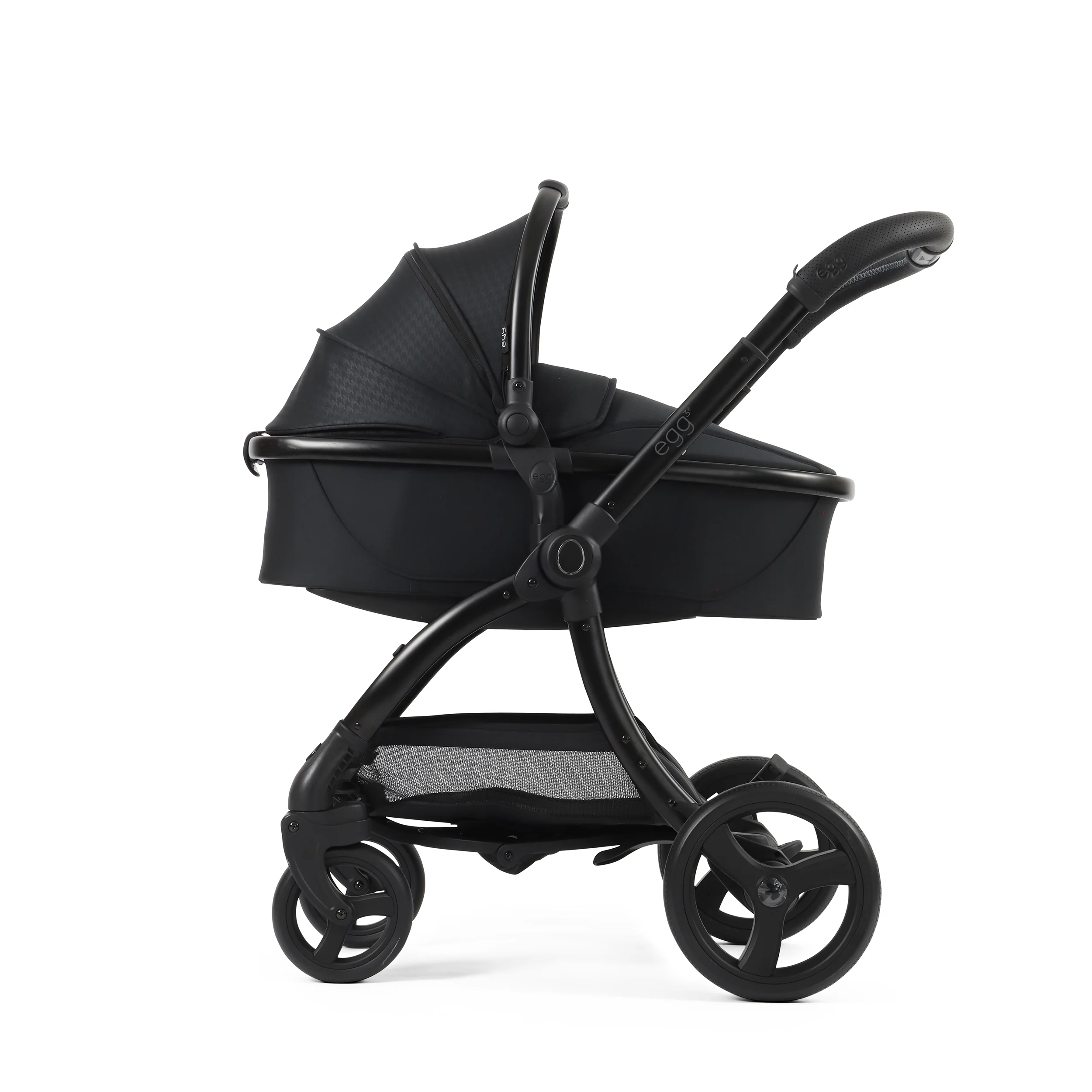 egg3® Stroller - Image 111