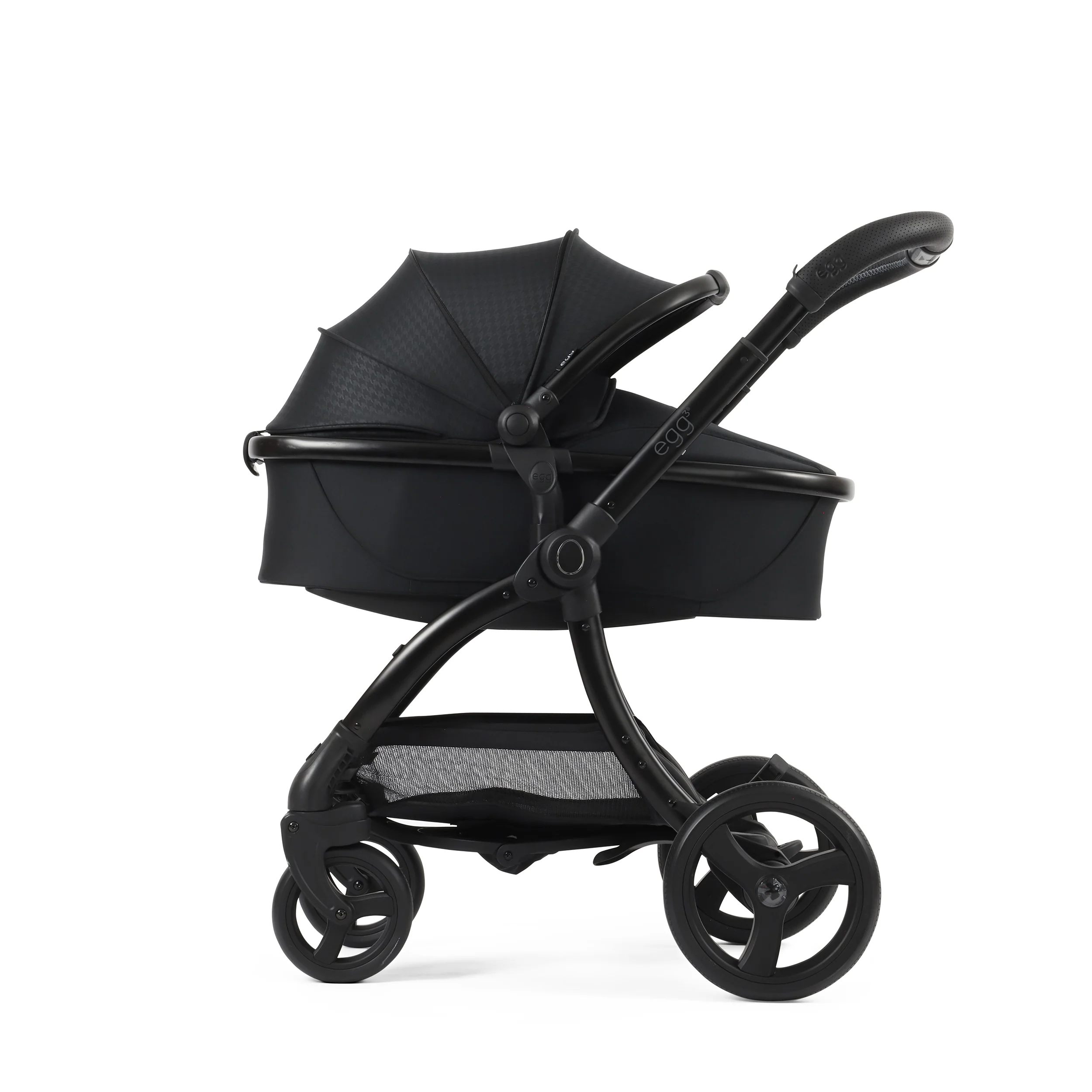 egg3® Stroller - Image 112