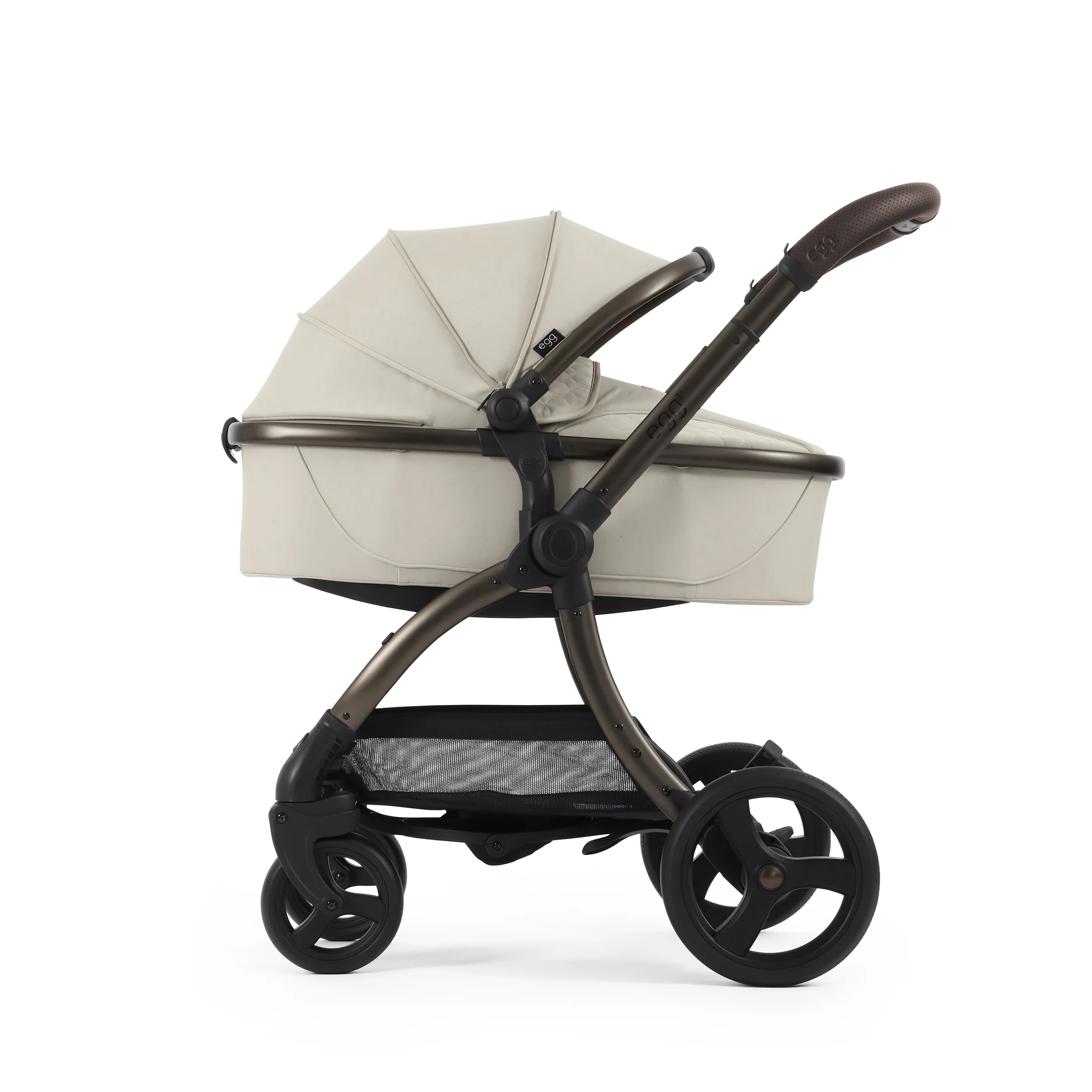 egg3® Stroller - Image 132