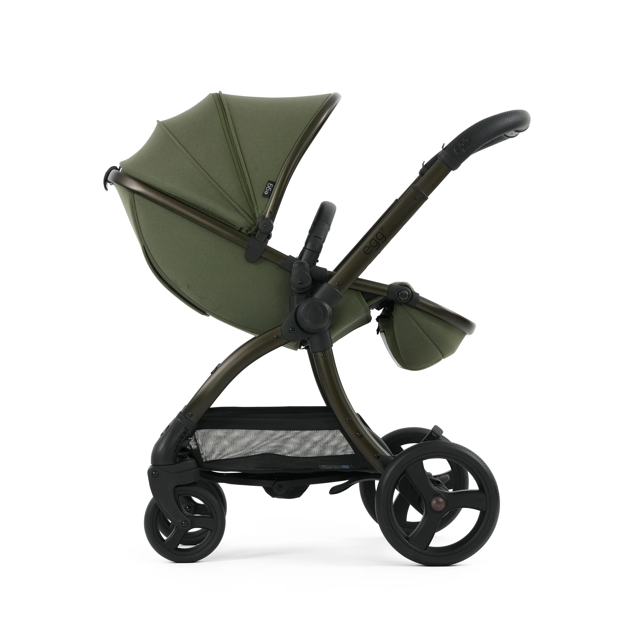 egg3® Stroller - Image 186