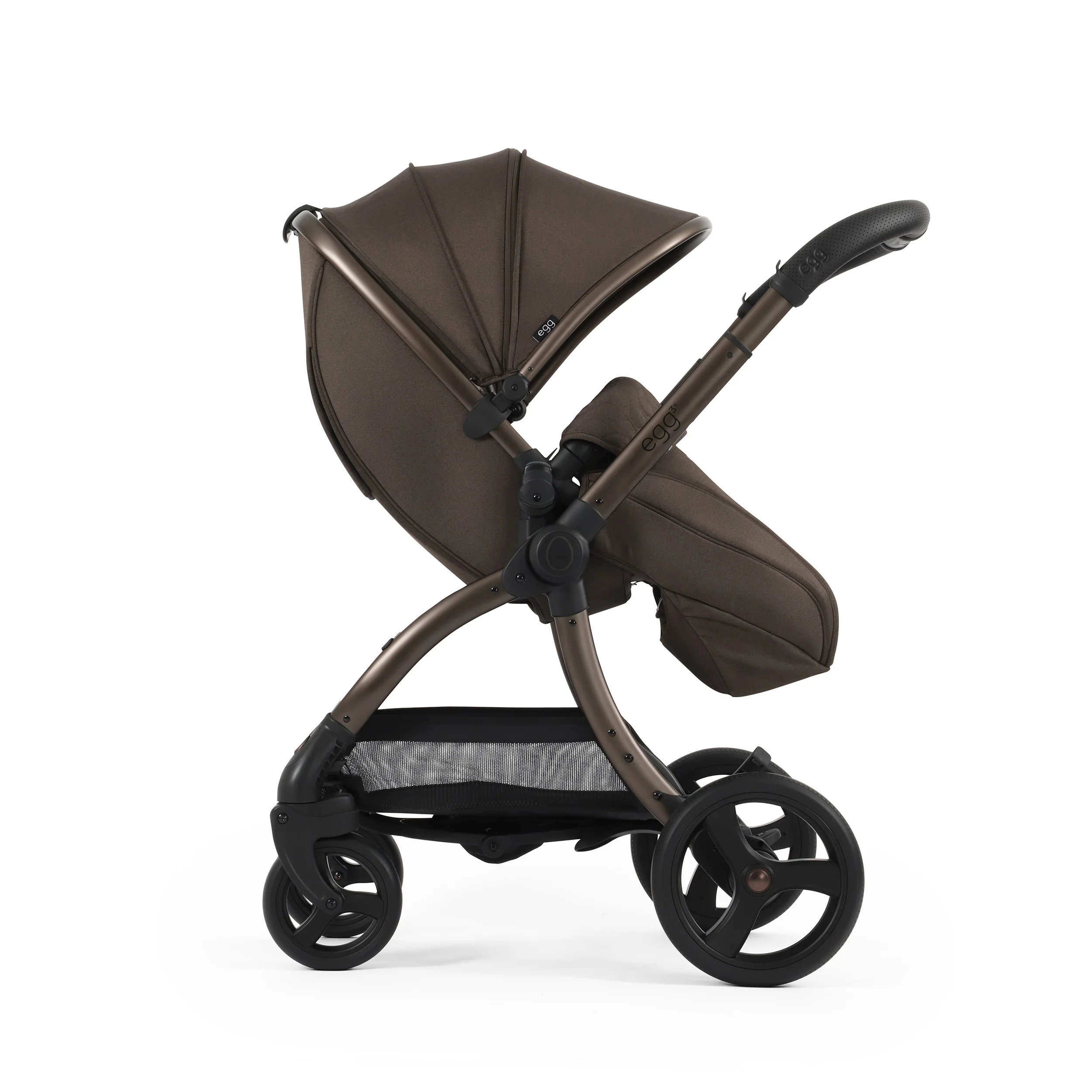 egg3® Stroller - Image 26