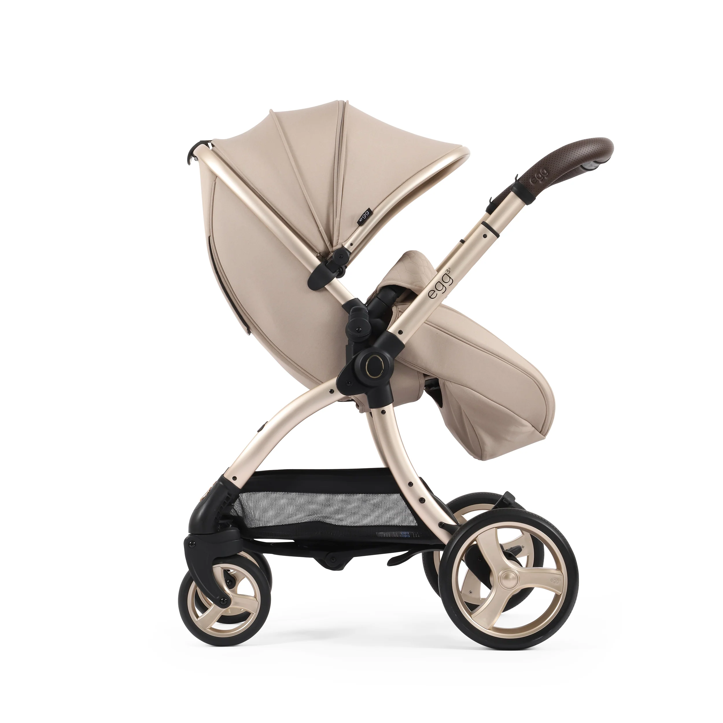 egg3® Stroller - Image 45