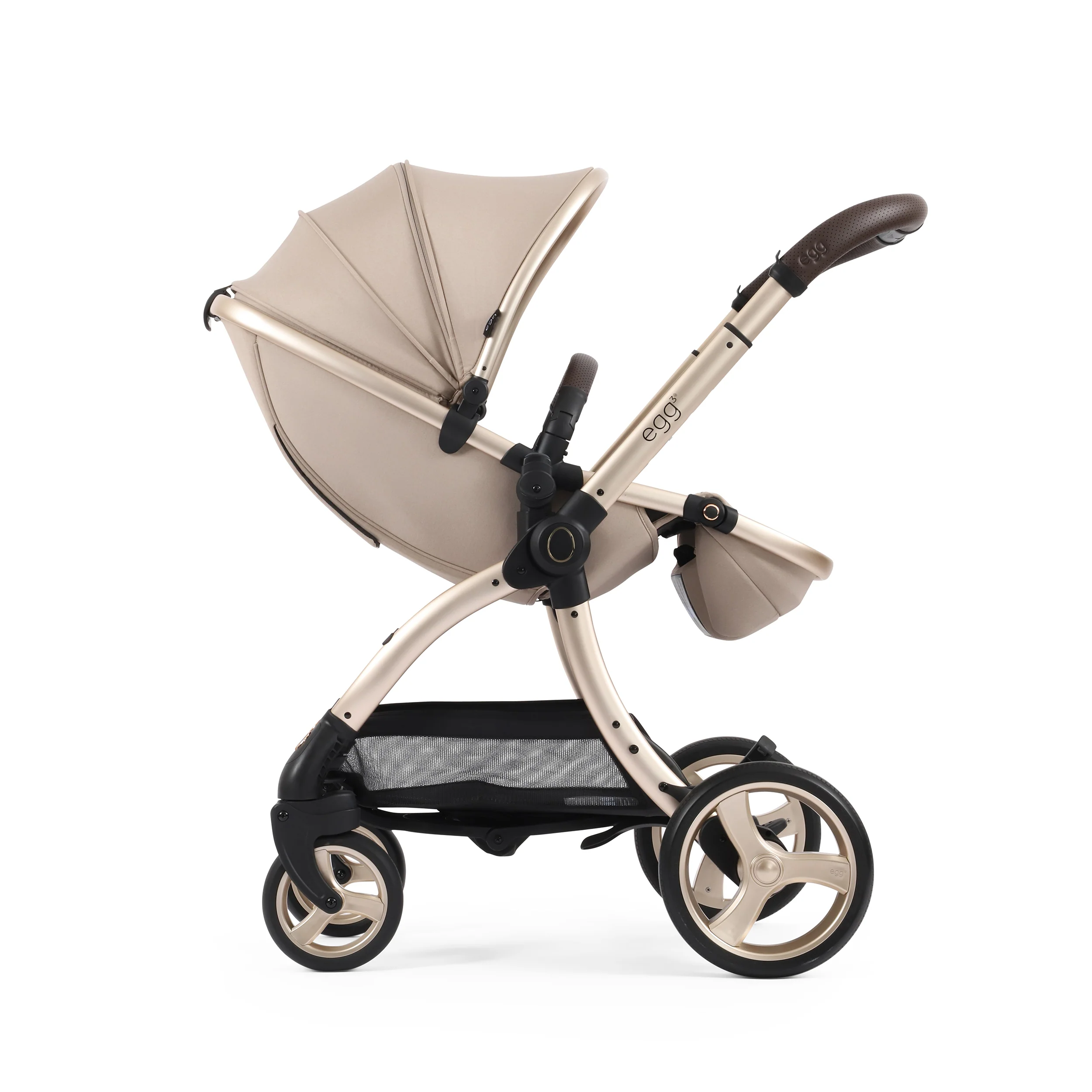 egg3® Stroller - Image 47