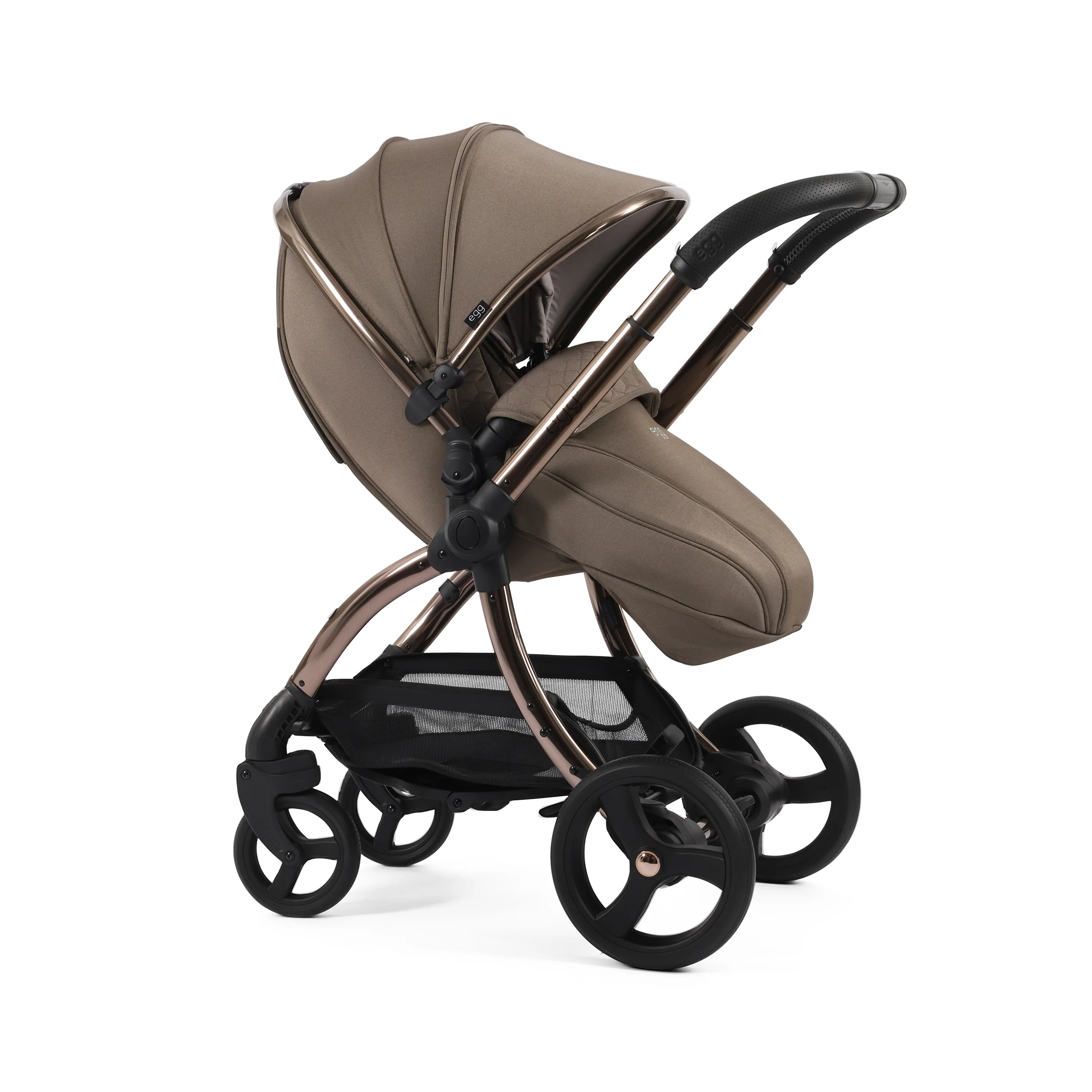 egg3® Stroller - Image 61