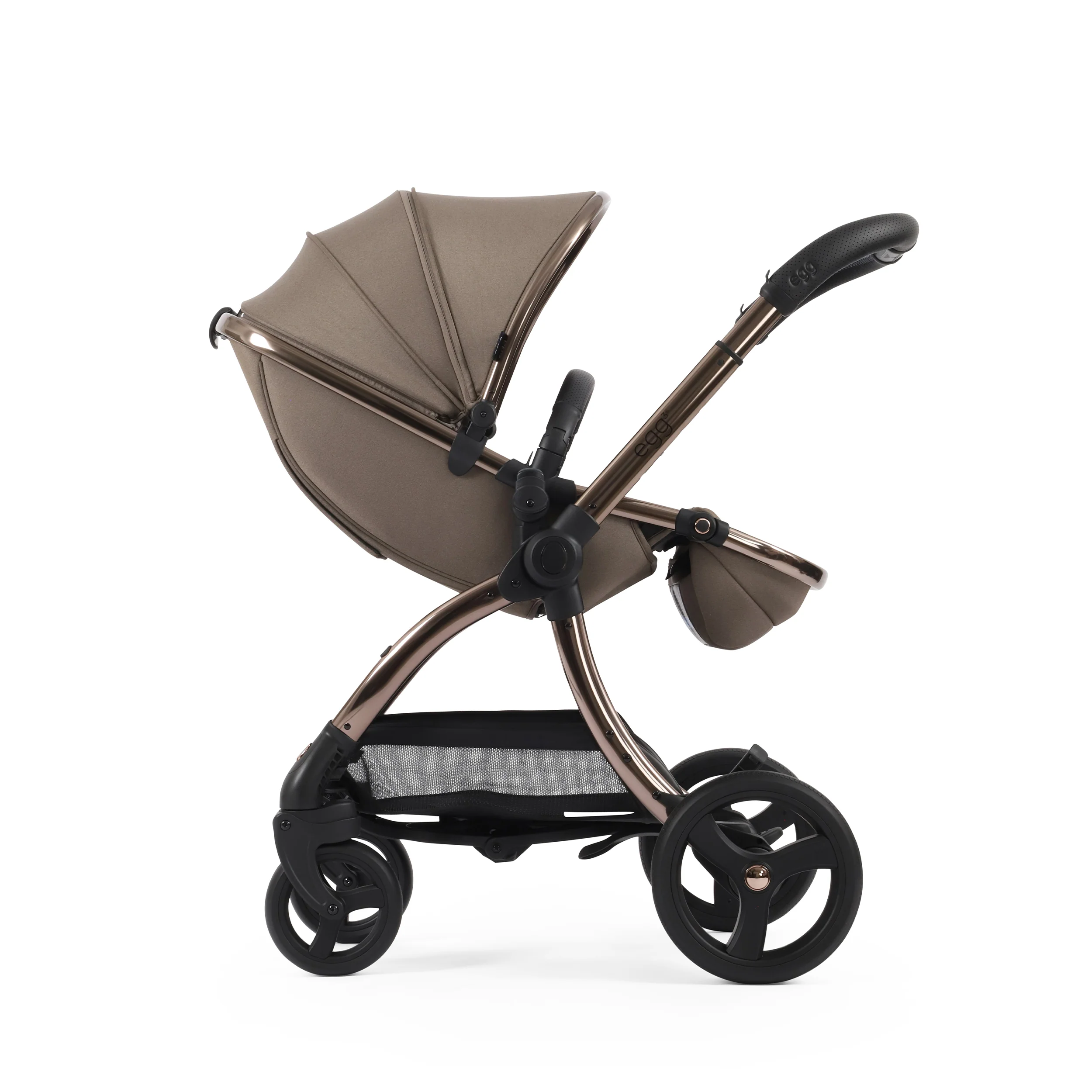 egg3® Stroller - Image 65