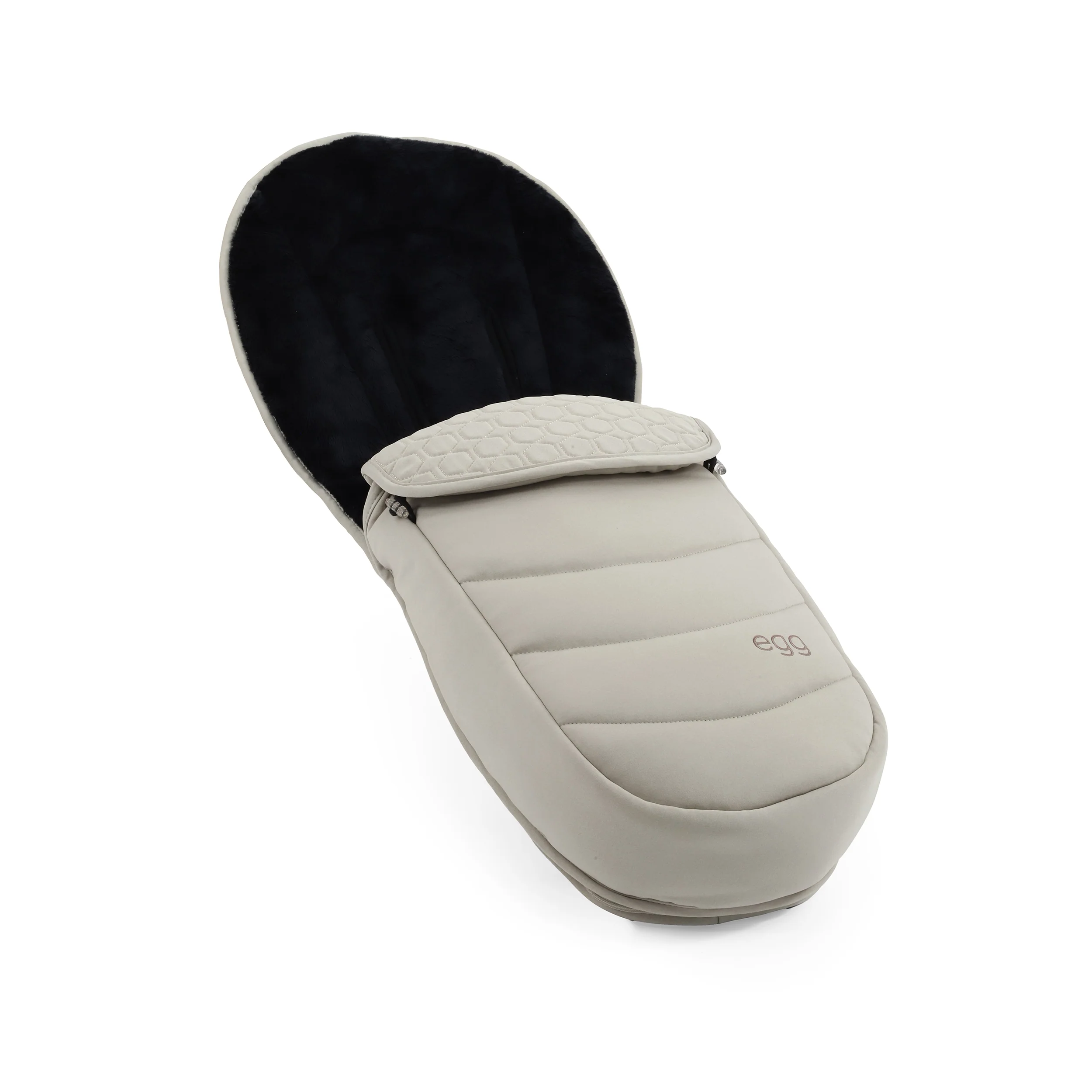 egg3® Stroller - Image 146